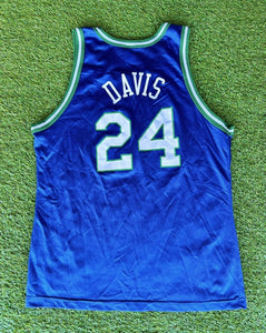 Vintage Hubert Davis Dallas Mavericks Champion Jersey