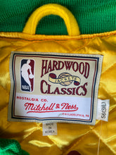 Load image into Gallery viewer, Boston Celtics Mitchell &amp; Ness Hardwood Classics Wool Varsity Jacket
