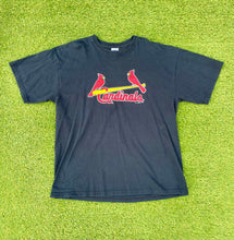 Load image into Gallery viewer, Vintage St Louis Cardinals T Shirt

