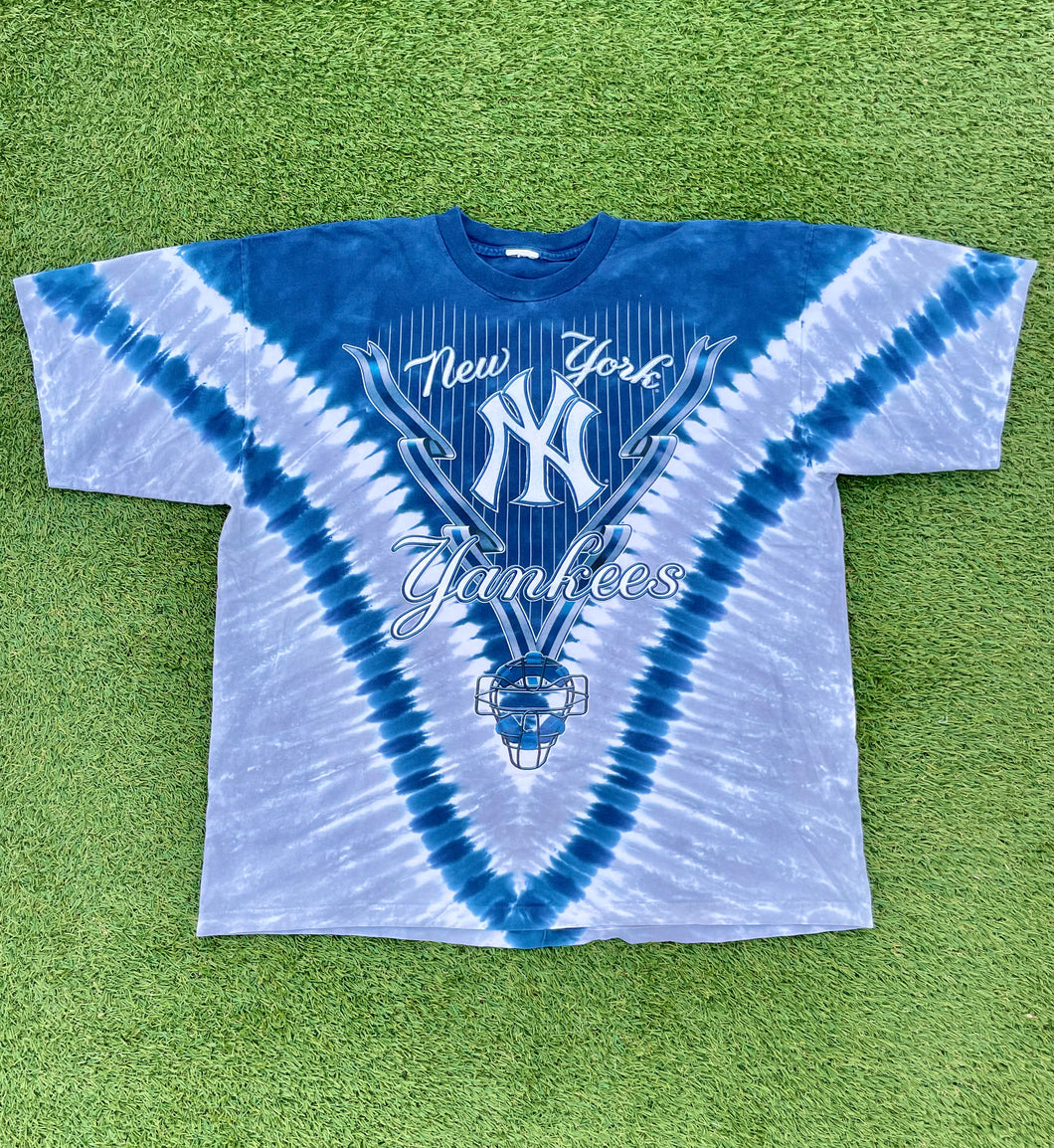 Women's Majestic Threads Red/Blue New York Yankees Tie-Dye Tri