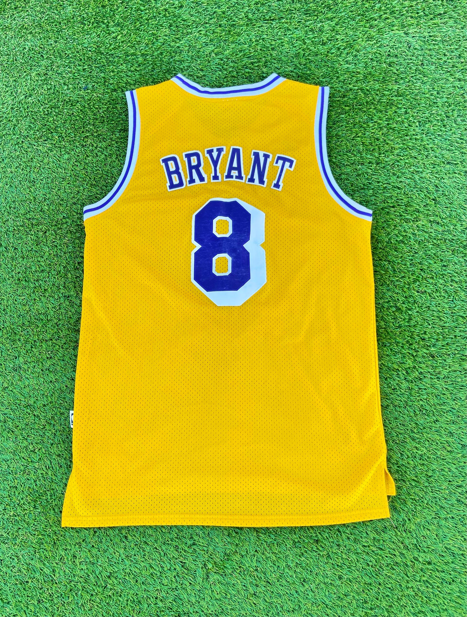 Kobe Bryant Lakers Throwback Basketball Jersey